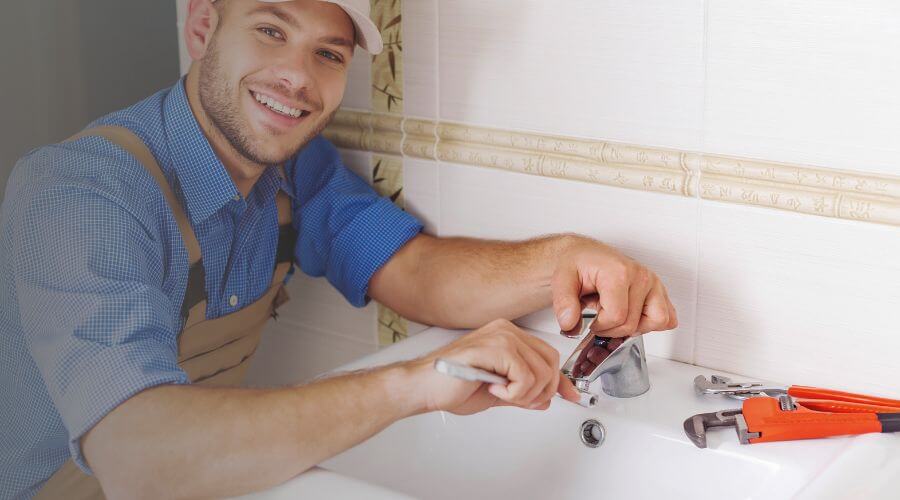 Expert burst pipe repair services in Clarence, LA
